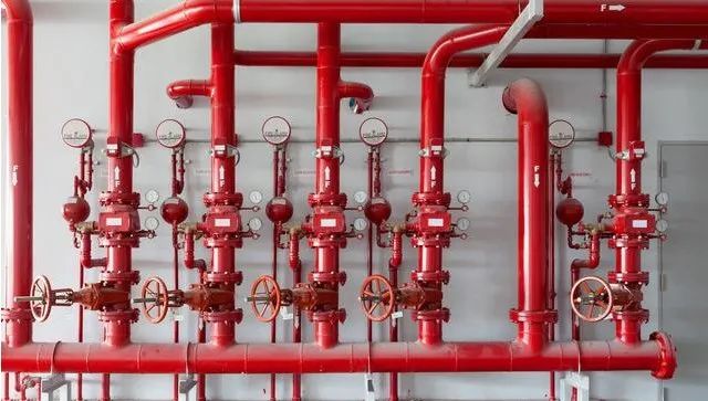 消防工程水管支吊架安裝指南與滅火器維修常識